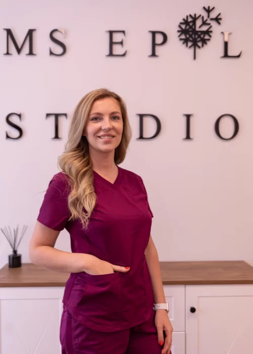 lāzerepilācijas meistare